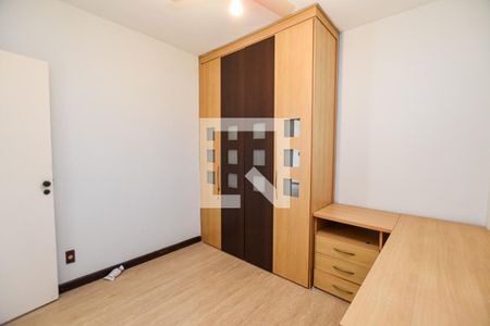 Quarto 1 de casa de condomínio à venda com 3 quartos, 300m² em Itaipu, Niterói