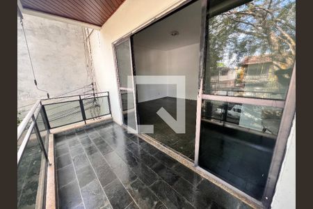 Varanda - Sala de apartamento para alugar com 2 quartos, 70m² em Anil, Rio de Janeiro