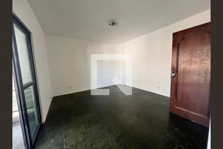 Sala de apartamento para alugar com 2 quartos, 70m² em Anil, Rio de Janeiro