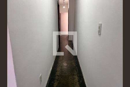 Corredor de apartamento para alugar com 2 quartos, 70m² em Anil, Rio de Janeiro