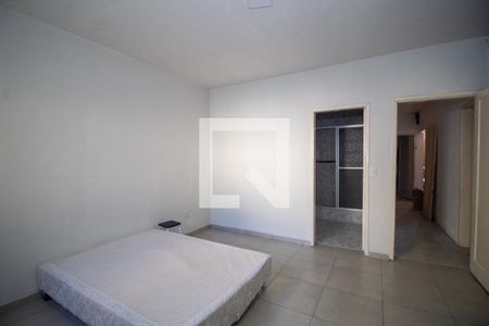 Sala/Quarto/Cozinha de casa para alugar com 1 quarto, 28m² em Cristal, Porto Alegre