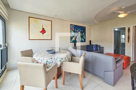 Sala 2 de apartamento para alugar com 4 quartos, 290m² em Jardim Tres Marias, Guarujá