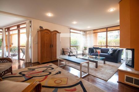 Sala de casa à venda com 3 quartos, 525m² em Jardim dos Estados, São Paulo