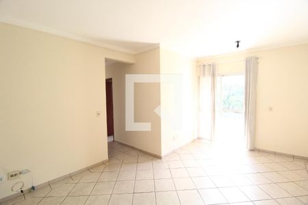 Sala de apartamento para alugar com 2 quartos, 55m² em Brasil, Uberlândia