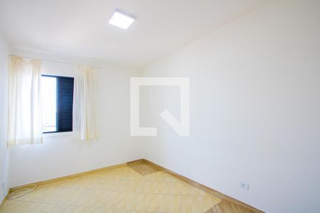 Quarto 2 de apartamento para alugar com 2 quartos, 54m² em Vila Scarpelli, Santo André