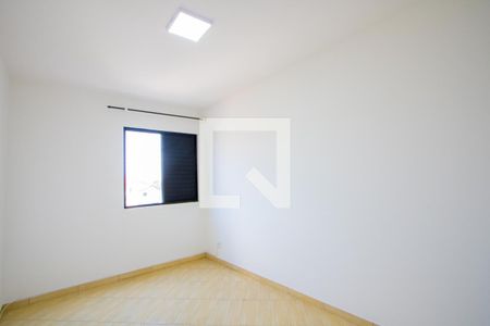 Quarto 1 de apartamento para alugar com 2 quartos, 54m² em Vila Scarpelli, Santo André