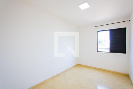 Quarto 1 de apartamento para alugar com 2 quartos, 54m² em Vila Scarpelli, Santo André