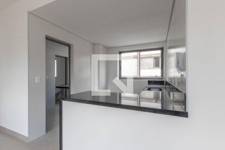 Cozinha de apartamento à venda com 3 quartos, 110m² em Funcionários, Belo Horizonte