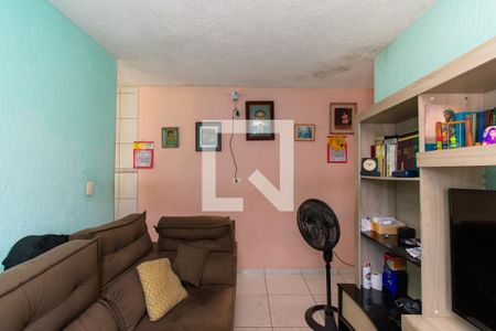 Sala de casa à venda com 3 quartos, 120m² em Parque Novo Lar, São Paulo