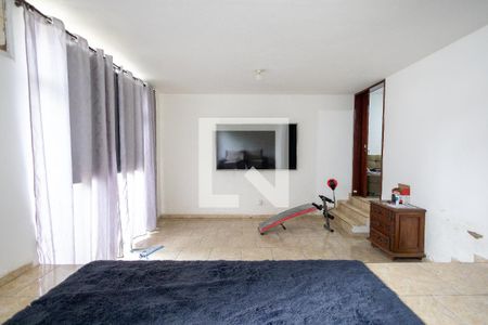 Sala 1 de casa para alugar com 4 quartos, 350m² em Campo Grande, Rio de Janeiro