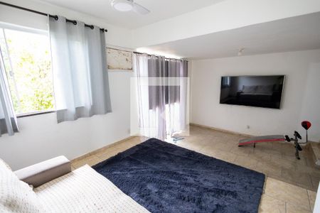 Sala 1 de casa para alugar com 4 quartos, 350m² em Campo Grande, Rio de Janeiro