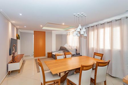 Sala de casa à venda com 3 quartos, 200m² em Vila Moraes, São Paulo