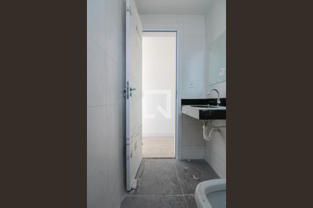 Banheiro da Suíte de apartamento para alugar com 2 quartos, 60m² em Paquetá, Belo Horizonte