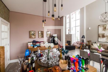 Sala de casa de condomínio para alugar com 1 quarto, 420m² em Alphaville, Santana de Parnaíba