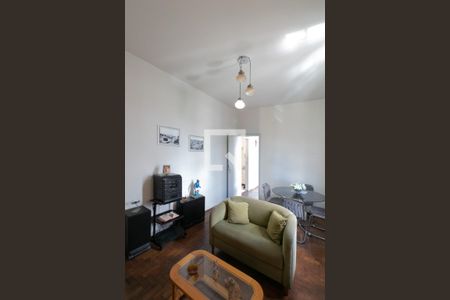 Sala de apartamento à venda com 2 quartos, 90m² em Centro, Belo Horizonte