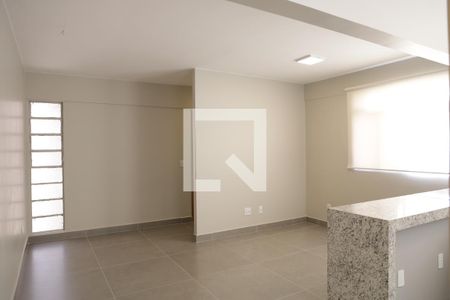 Sala de apartamento para alugar com 2 quartos, 66m² em Setor Bueno, Goiânia