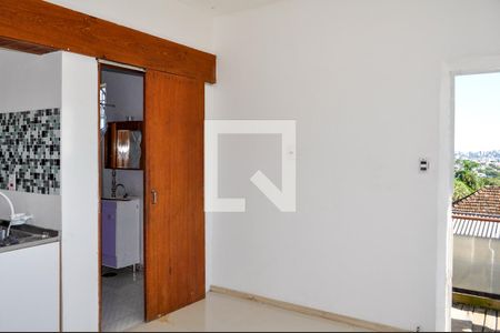 Sala/Cozinha de apartamento para alugar com 2 quartos, 45m² em Glória, Porto Alegre