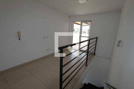 Corredor de apartamento para alugar com 2 quartos, 188m² em Cinquentenario, Belo Horizonte