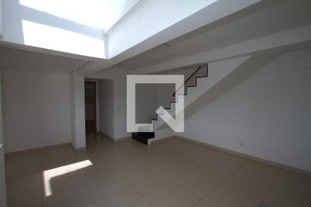 Sala de apartamento para alugar com 2 quartos, 188m² em Cinquentenario, Belo Horizonte