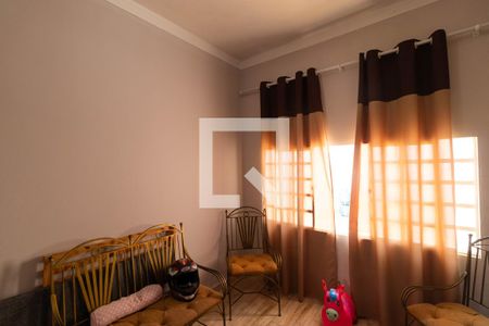 Sala 01 de casa para alugar com 3 quartos, 250m² em Jardim Aurelia, Campinas