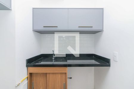 Sala / Cozinha / Lavanderia de apartamento à venda com 2 quartos, 34m² em Vila Gomes, São Paulo