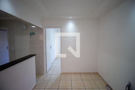 Sala de apartamento à venda com 2 quartos, 48m² em Itaquera, São Paulo