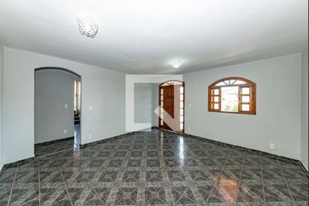 Sala de casa para alugar com 3 quartos, 100m² em Palmeiras, Contagem