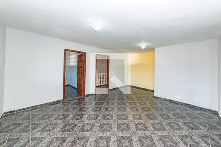 Sala de casa para alugar com 3 quartos, 100m² em Palmeiras, Contagem