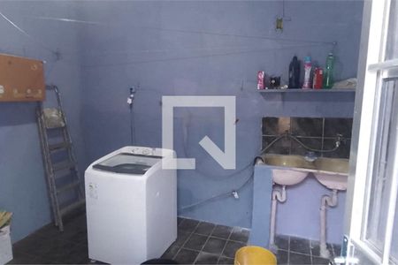 Casa à venda com 3 quartos, 250m² em Vila Ponte Rasa, São Paulo