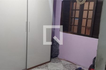 Casa à venda com 3 quartos, 250m² em Vila Ponte Rasa, São Paulo
