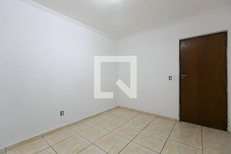 Quarto 1 de casa à venda com 3 quartos, 380m² em Vila Carmosina, São Paulo