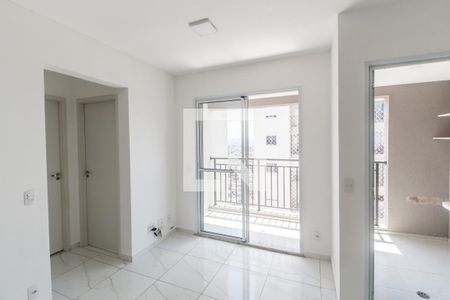 Sala de TV de apartamento para alugar com 2 quartos, 46m² em Jardim Copiuva, Carapicuíba