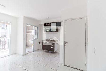 Sala de TV de apartamento para alugar com 2 quartos, 46m² em Jardim Copiuva, Carapicuíba