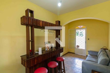 Sala de casa à venda com 3 quartos, 300m² em Universitário, Belo Horizonte