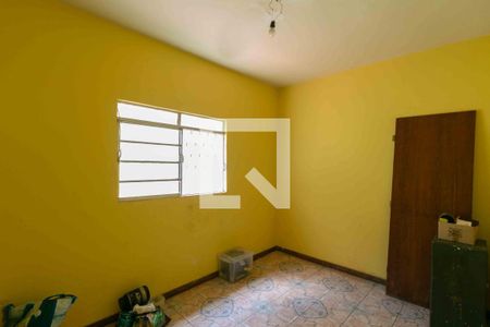 Quarto 1 de casa à venda com 3 quartos, 300m² em Universitário, Belo Horizonte