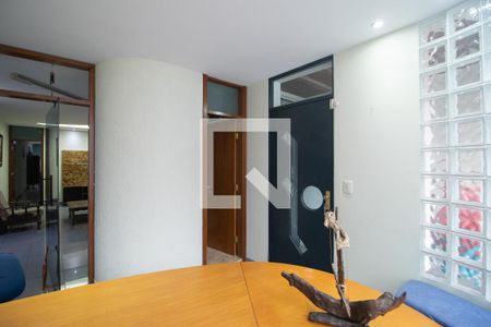 Sala 1 de casa à venda com 6 quartos, 360m² em Vila Maria Baixa, São Paulo