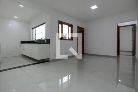 Sala de casa para alugar com 1 quarto, 50m² em Jardim Camila, Mogi das Cruzes