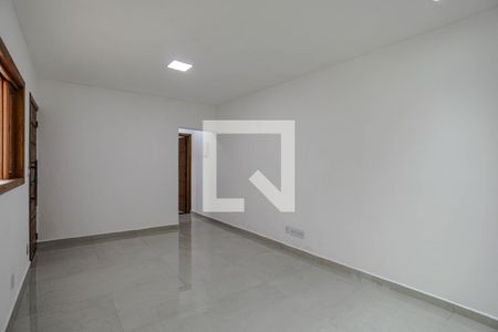 Sala de casa para alugar com 1 quarto, 50m² em Jardim Camila, Mogi das Cruzes