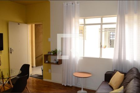 Sala de apartamento para alugar com 2 quartos, 50m² em Serra, Belo Horizonte