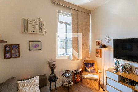 Quarto 1 de apartamento à venda com 2 quartos, 80m² em Tijuca, Rio de Janeiro