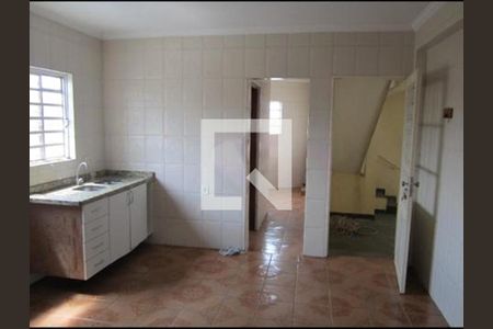 Casa à venda com 3 quartos, 120m² em Limoeiro, São Paulo