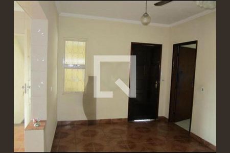 Casa à venda com 3 quartos, 120m² em Limoeiro, São Paulo