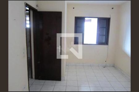 Casa à venda com 3 quartos, 120m² em Limoeiro, São Paulo