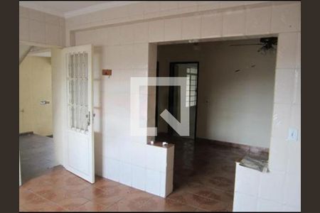 Casa à venda com 3 quartos, 120m² em Limoeiro, São Paulo