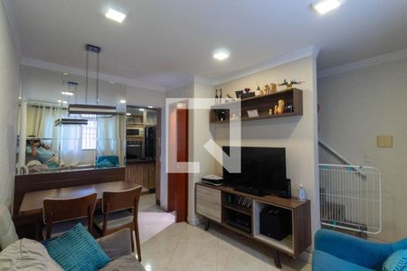 Sala de casa de condomínio à venda com 2 quartos, 60m² em Vila Granada, São Paulo