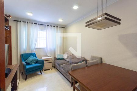 Sala de casa de condomínio à venda com 2 quartos, 60m² em Vila Granada, São Paulo