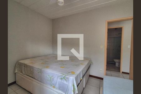 Quarto 1 de apartamento à venda com 2 quartos, 55m² em Vargem Pequena, Rio de Janeiro