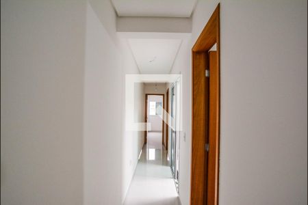 Corredor de apartamento para alugar com 2 quartos, 54m² em Vila Humaita, Santo André