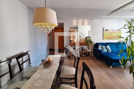 Sala de apartamento à venda com 3 quartos, 98m² em Cantagalo, Niterói