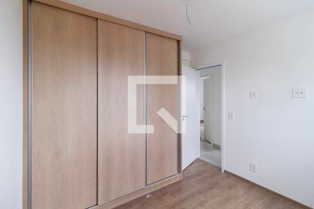 Quarto 1 de apartamento para alugar com 3 quartos, 71m² em Santa Terezinha, Belo Horizonte